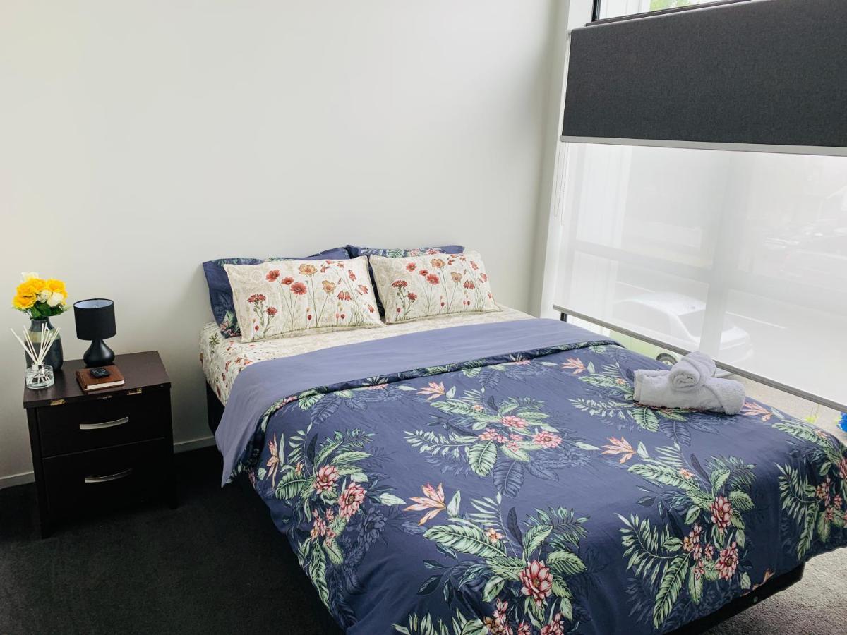 Auckland Homestay Near Airport-Room With En-Suite, Free Parking Papakura Exterior foto